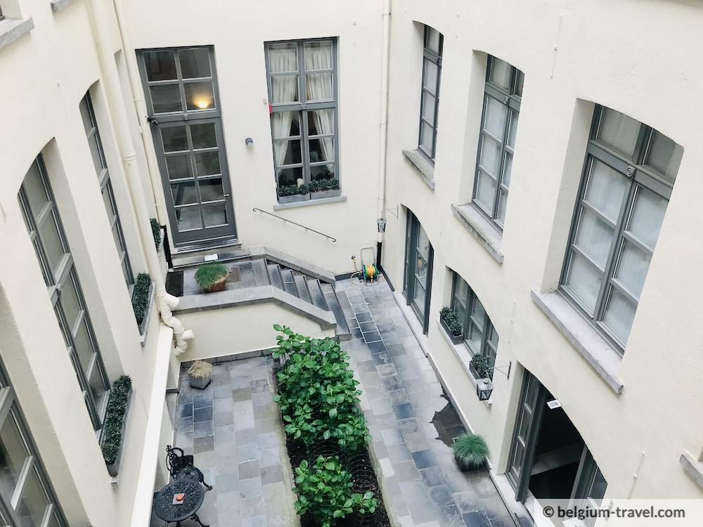 A Gem in the Heart of Brussels: My Stay at Hotel Le Dixseptième